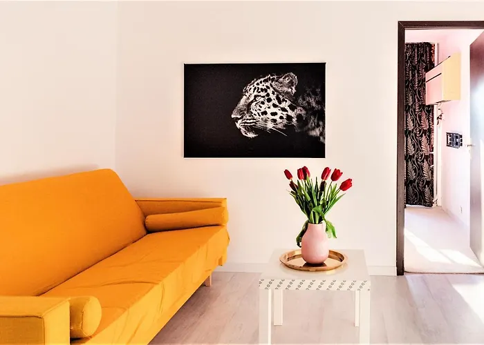 Apartment Parliament Merlot Unirii Square 5 Bedrooms Luxury Old Town *