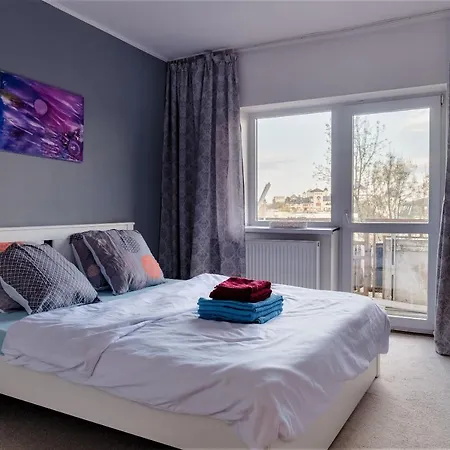 Parliament Unirii Square 5 Bedrooms Luxury Old Town Apartmán *