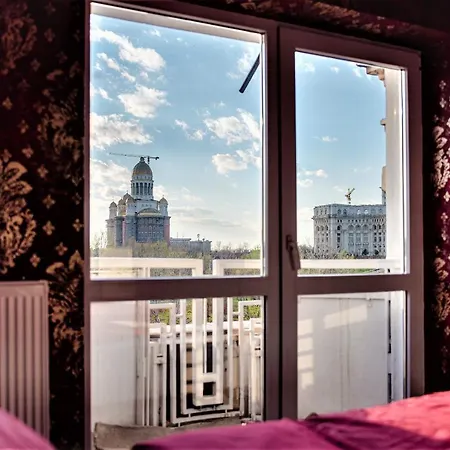 Parliament Merlot Unirii Square 5 Bedrooms Luxury Old Town