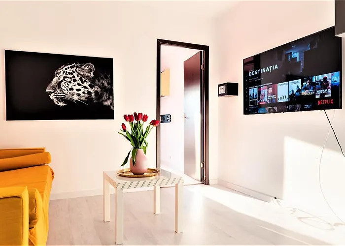 Apartment Parliament Merlot Unirii Square 5 Bedrooms Luxury Old Town *