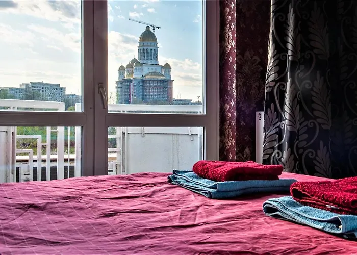 Parliament Merlot Unirii Square 5 Bedrooms Luxury Old Town *