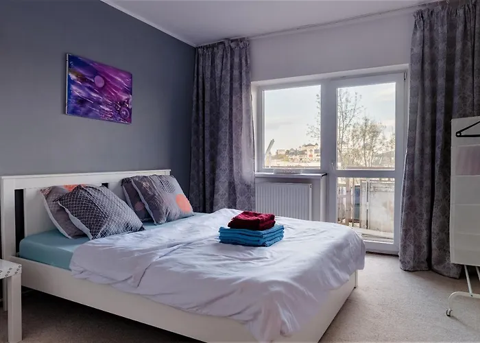 Parliament Merlot Unirii Square 5 Bedrooms Luxury Old Town アパート *