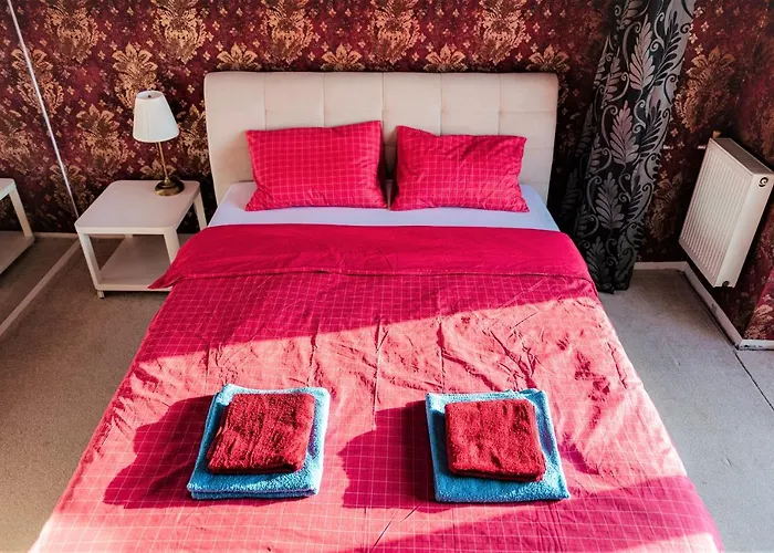 Parliament Merlot Unirii Square 5 Bedrooms Luxury Old Town アパート