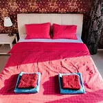 Parliament Merlot Unirii Square 5 Bedrooms Luxury Old Town Lejlighed